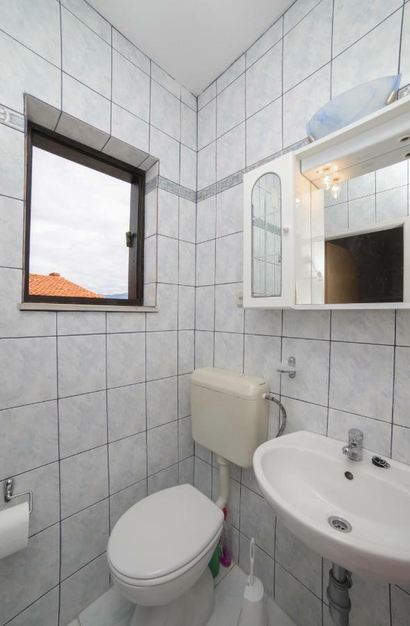 Studio Apartment Ana Супетар Экстерьер фото